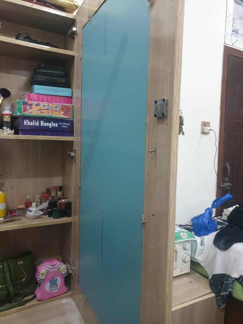 dressing table 2