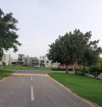5 Marla Residential Corner + Facing Park Paid Plot For Sale Gulshan-e-Habib