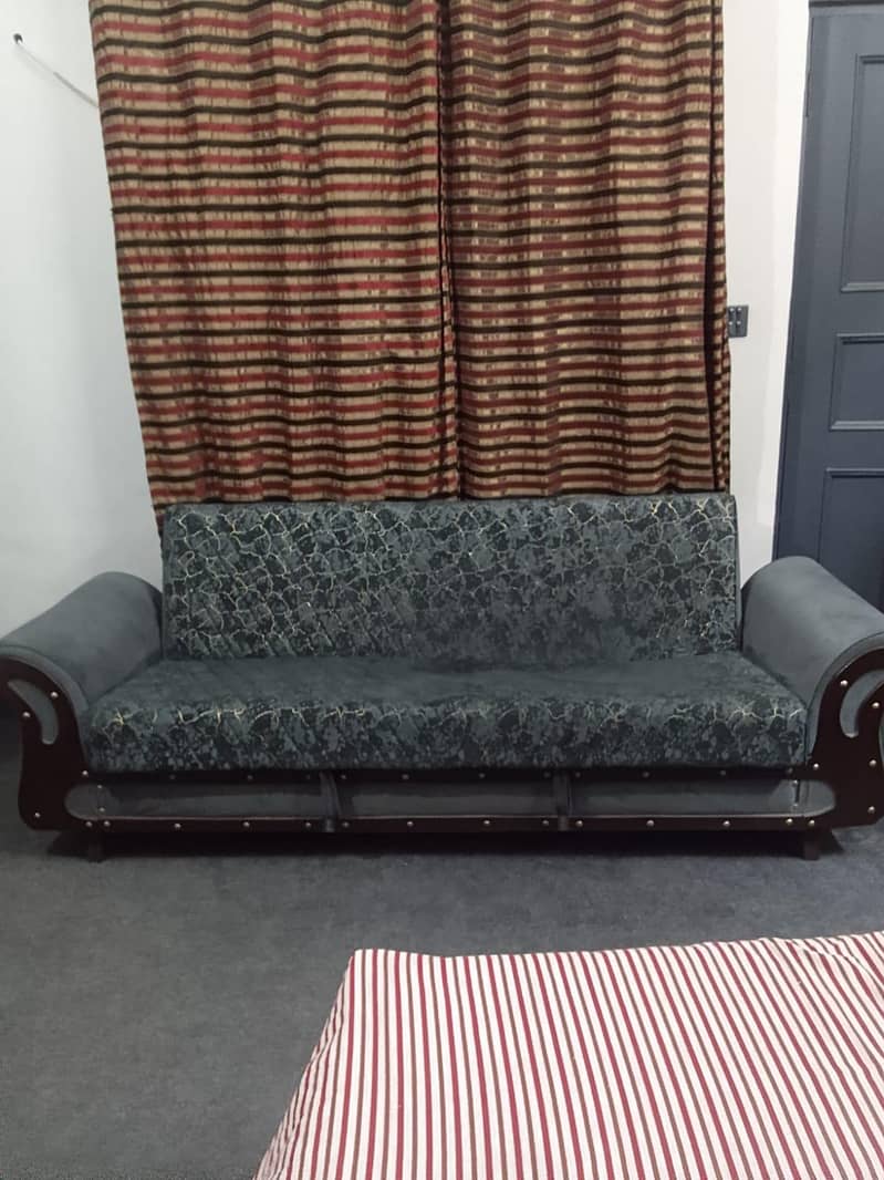 sofa combed  03710923887 0
