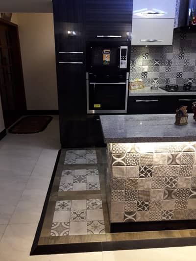 3 Bed DD (1600 Square Feet) 3rd Floor Flat For Sale In Hassan Apartment