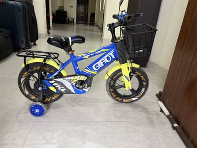 CYCLE  Bachon ki 12" size srif  8,500