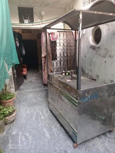 Chips, Samosa, pakory,  fried item, burger counter