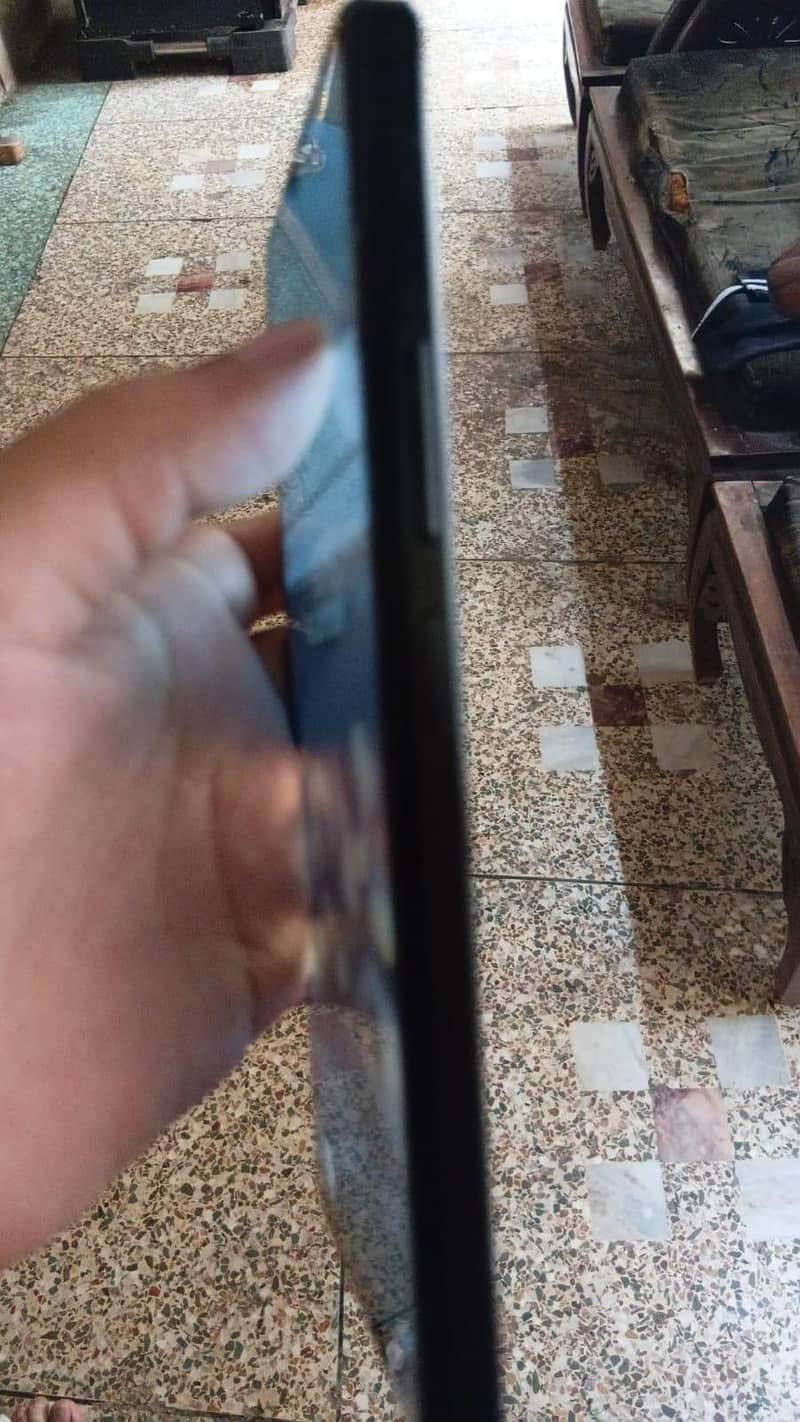 Realme A3 0