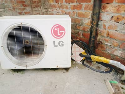 1 ton LG ac for sale
