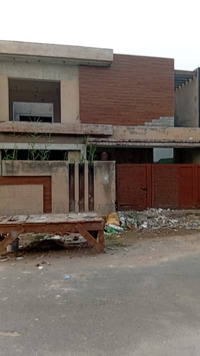 Get An Attractive Prime Location House In Citi Housing Society Under Rs. 23500000