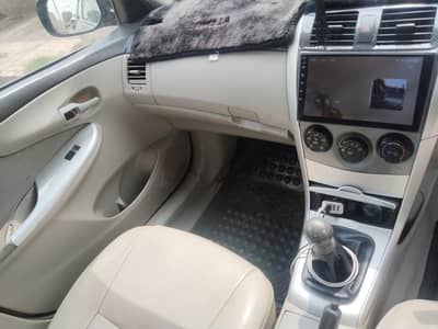 Toyota Corolla GLI 2011