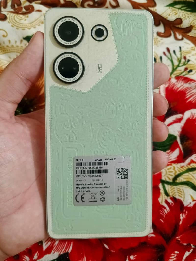 Tecno CAMON 20 1
