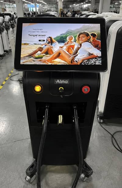 Soprano Titanium Advanced Diode Laser Machine – 1600 watt 16 bars