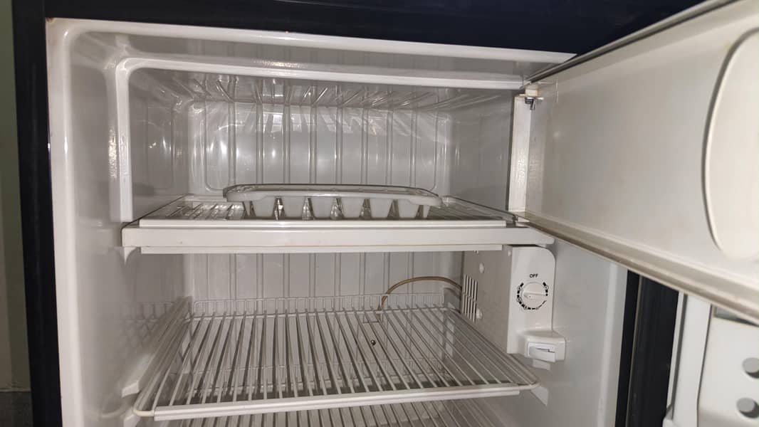 ORIENT REFRIGERATOR 2