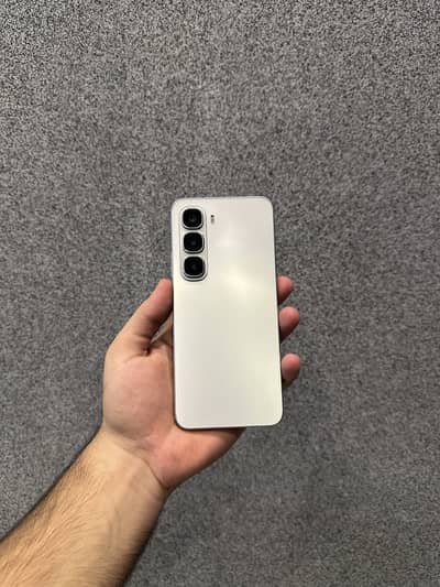Infinix Hot 60i