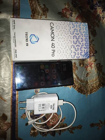 Tecno CAMON 40 Pro
