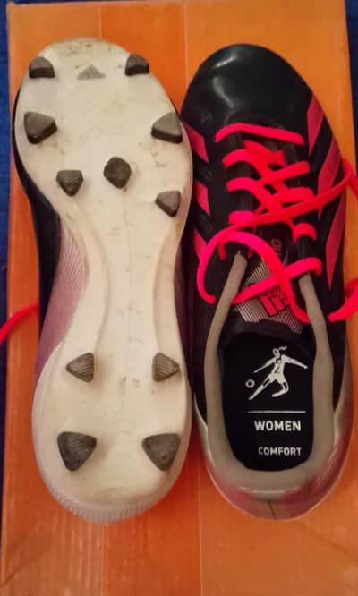 Adidas Women Football/Soccer Cleats