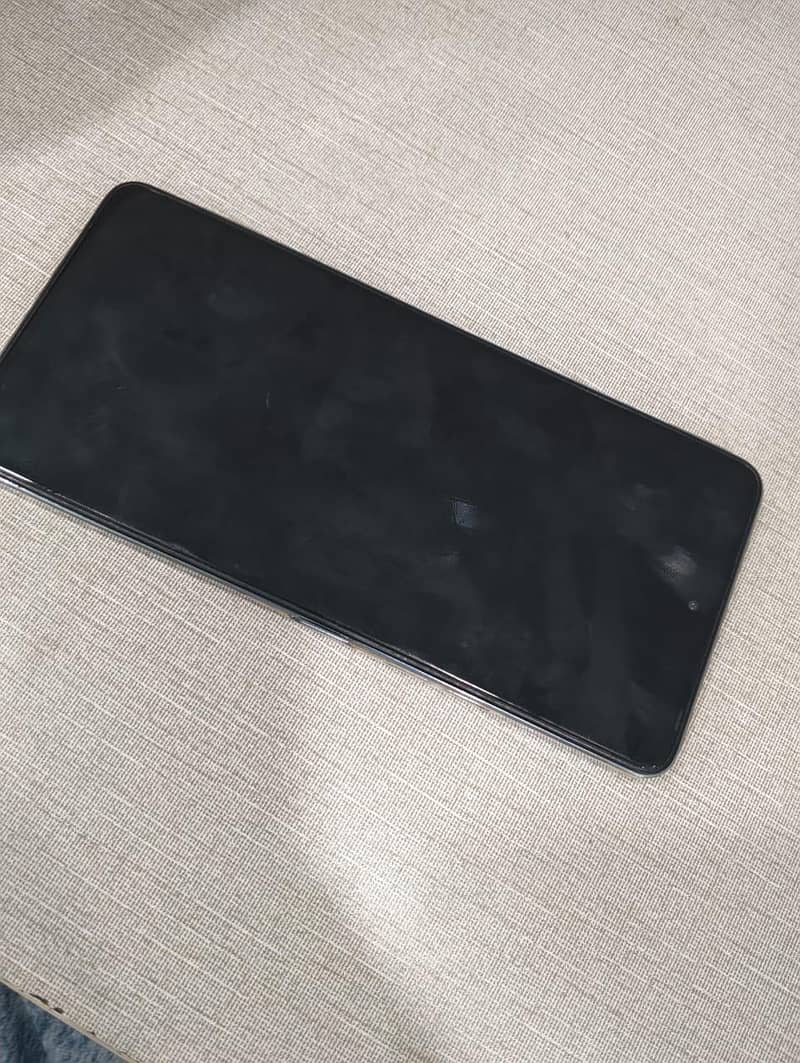 Tecno CAMON 20 2