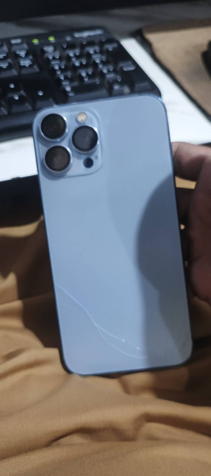 Apple iPhone 13 Pro Max 2