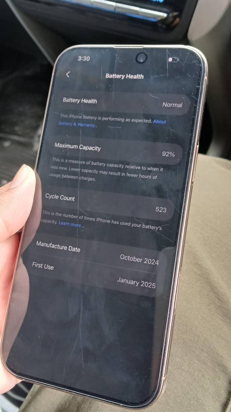 Apple iPhone 16 Pro Max 1