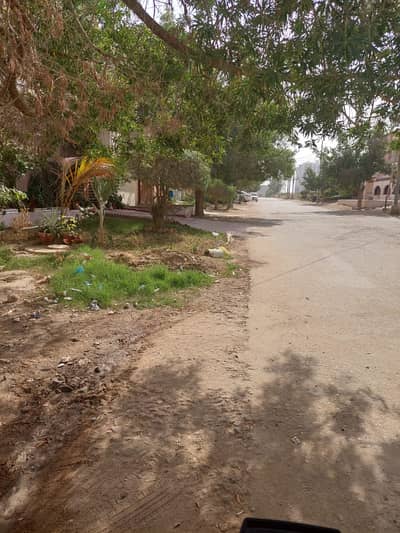 PRIME LOCATION 700 SQUARE YARD WEST OPEN PARK FACING CORNER PLOT FOR SALE IN SECTOR W GULSHAN E MAYMAR KARACHI