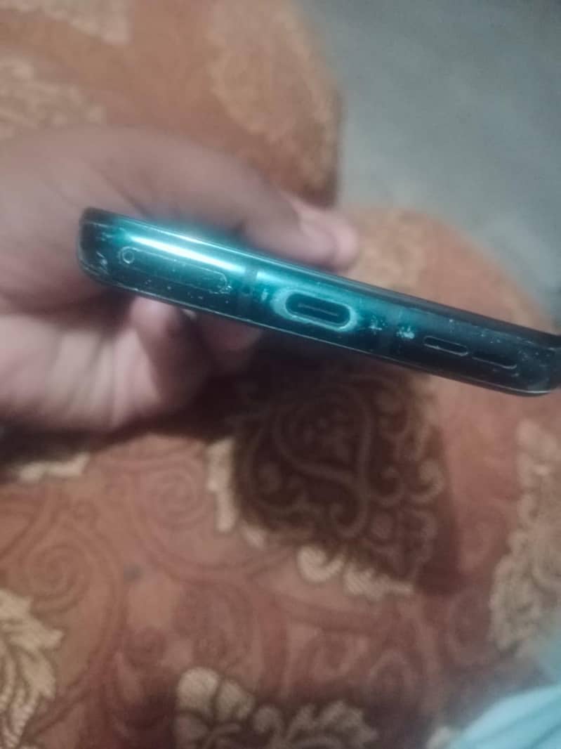One Plus 9 Pro 4