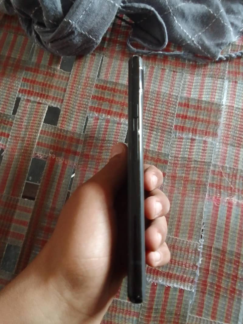 Google Pixel 6a 4