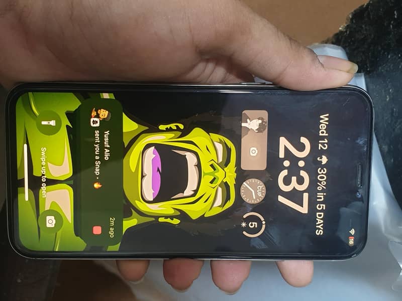 Apple iPhone X 4