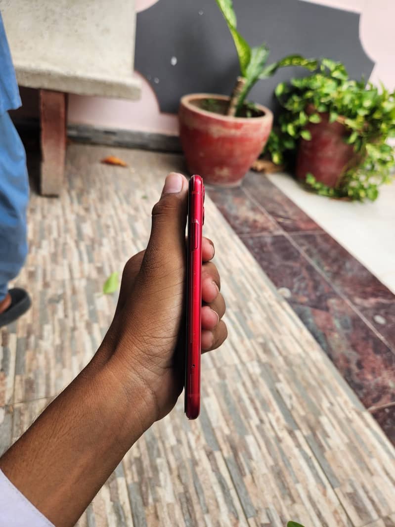 Apple iPhone 11 1
