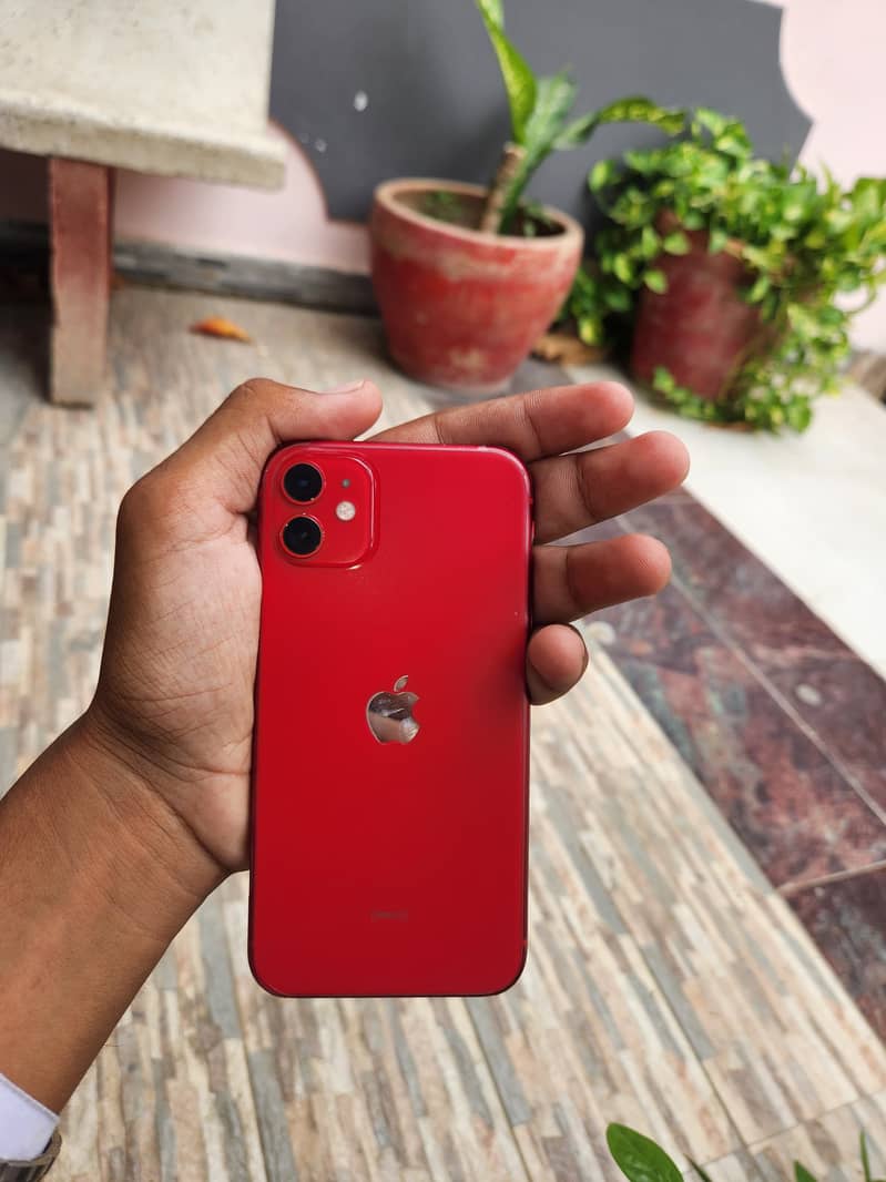 Apple iPhone 11 3