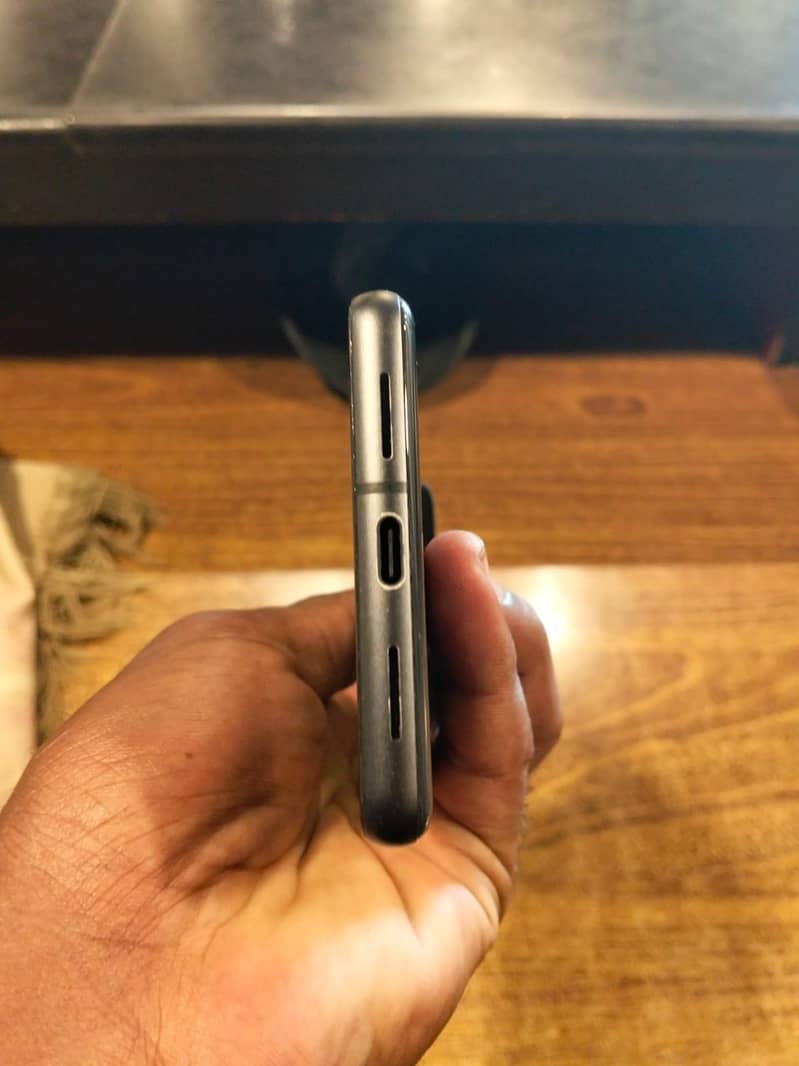 Google Pixel 7 3