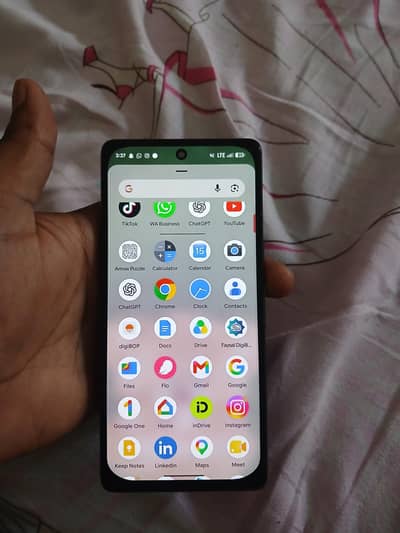 Google Pixel 7 8 gb ram 128 gb rom