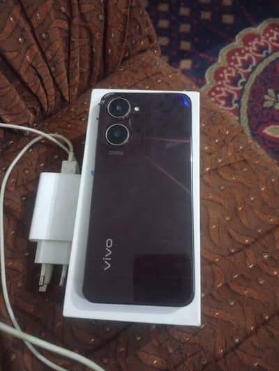 Vivo Y18