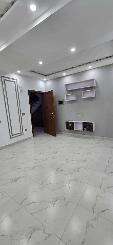One Bed Ready To Move Apartment For Sale In Iqbal Block Bahria Town Lahore