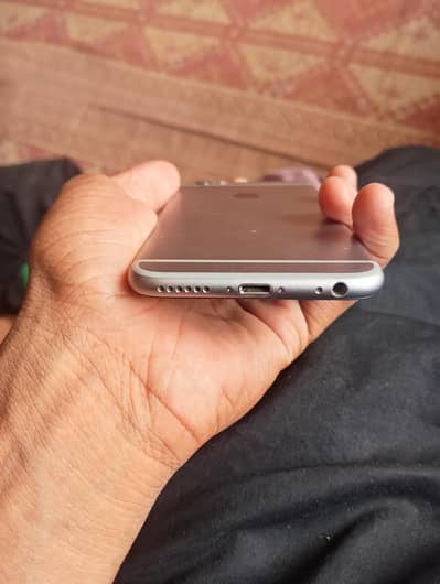 Apple iPhone 6
