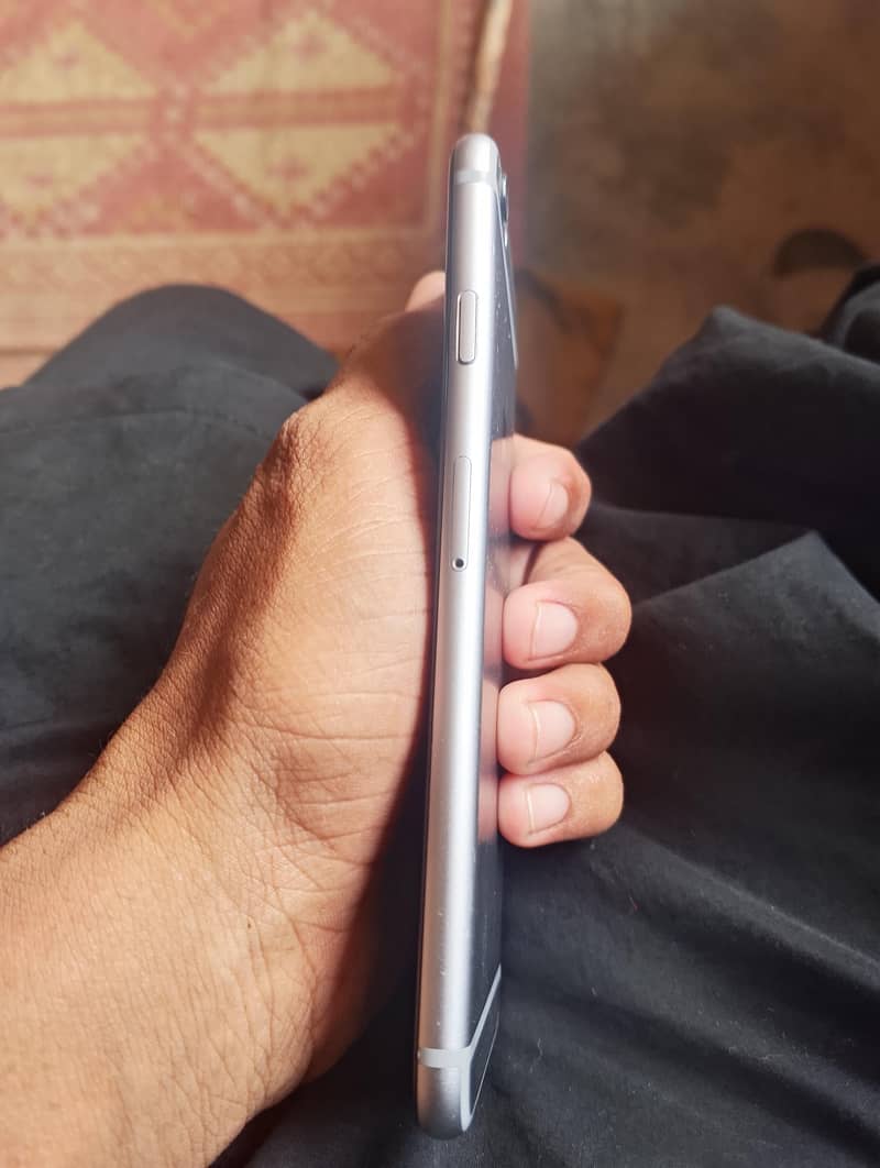Apple iPhone 6 3