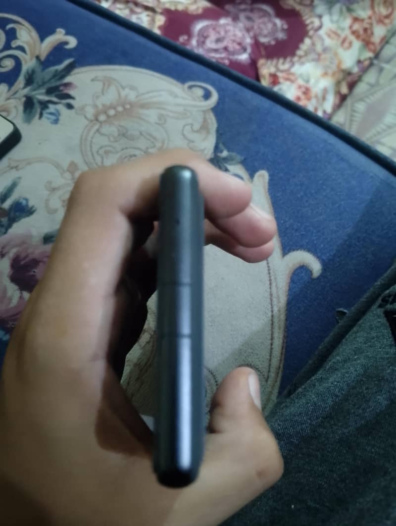 Google Pixel 7a 1