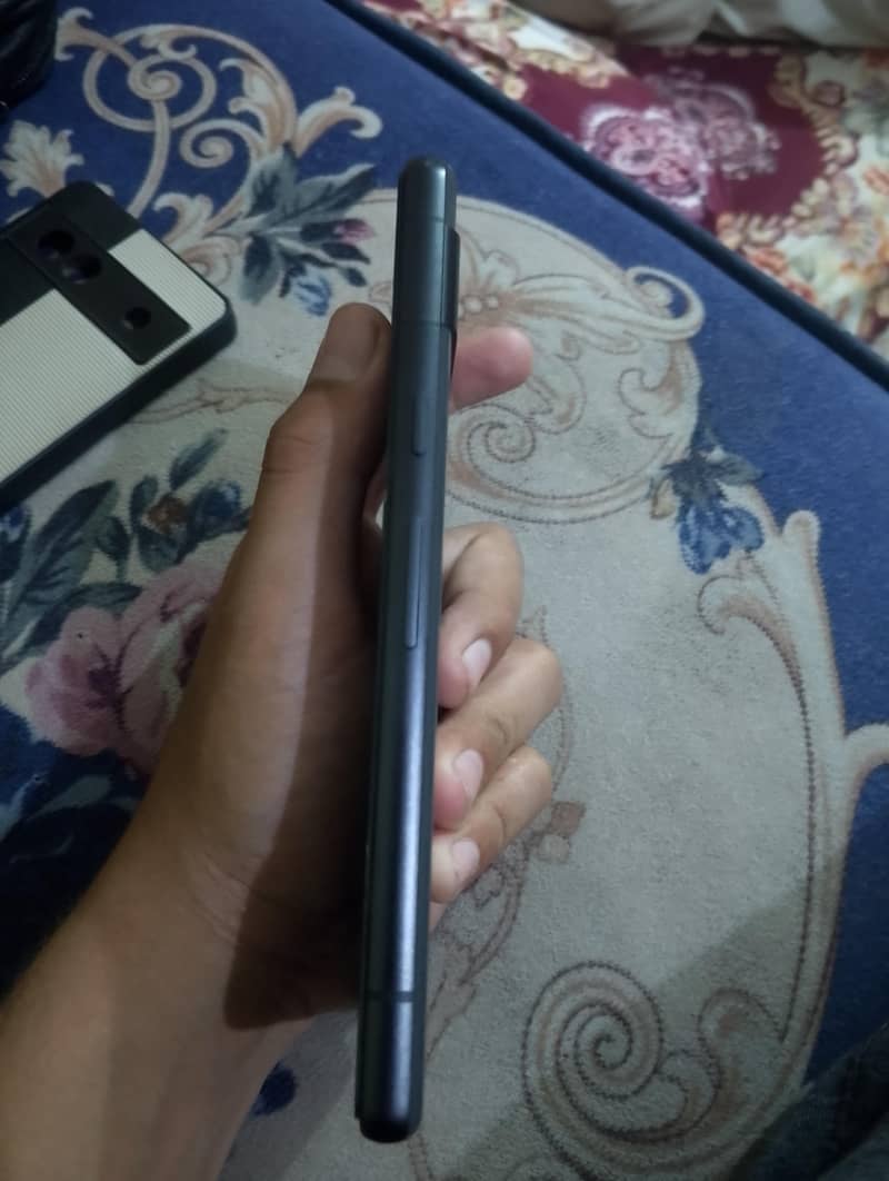 Google Pixel 7a 4