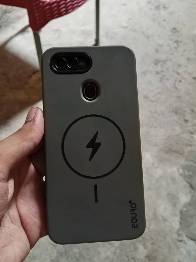 OPPO A5 0