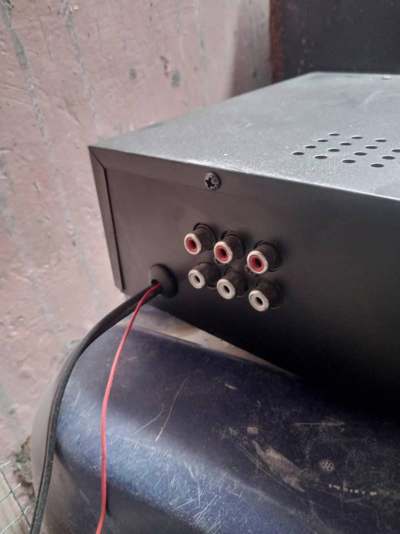 amplifier 2
