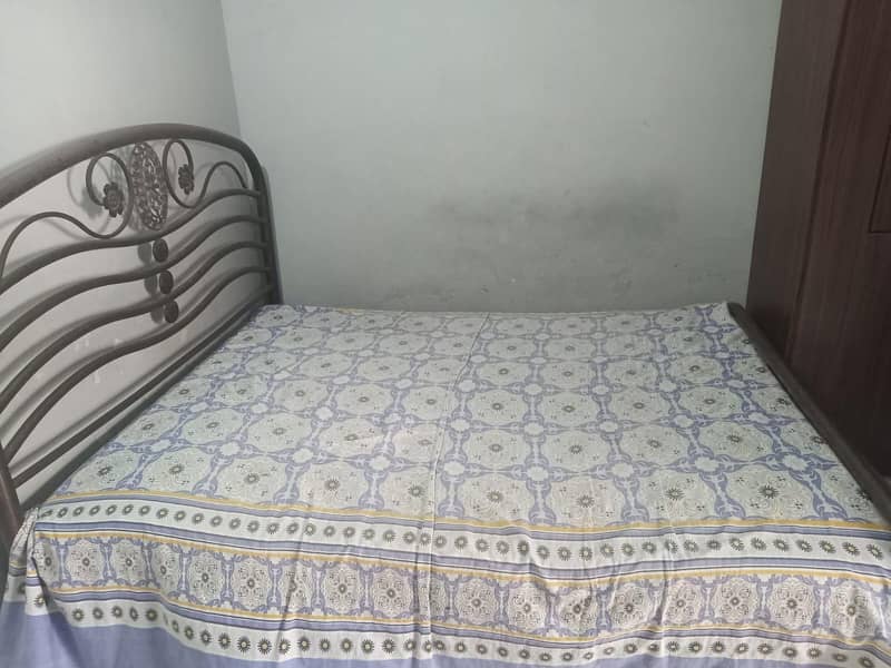 Double Bed Iron 0