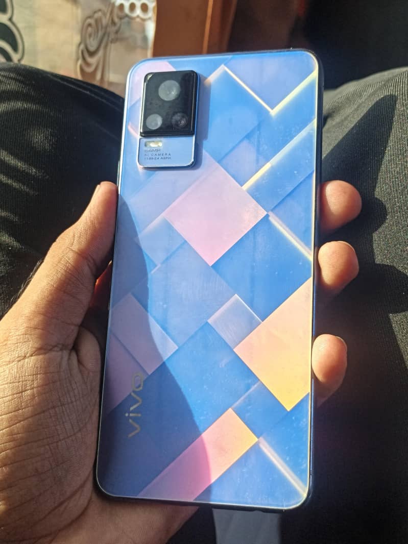 Vivo V21e 0