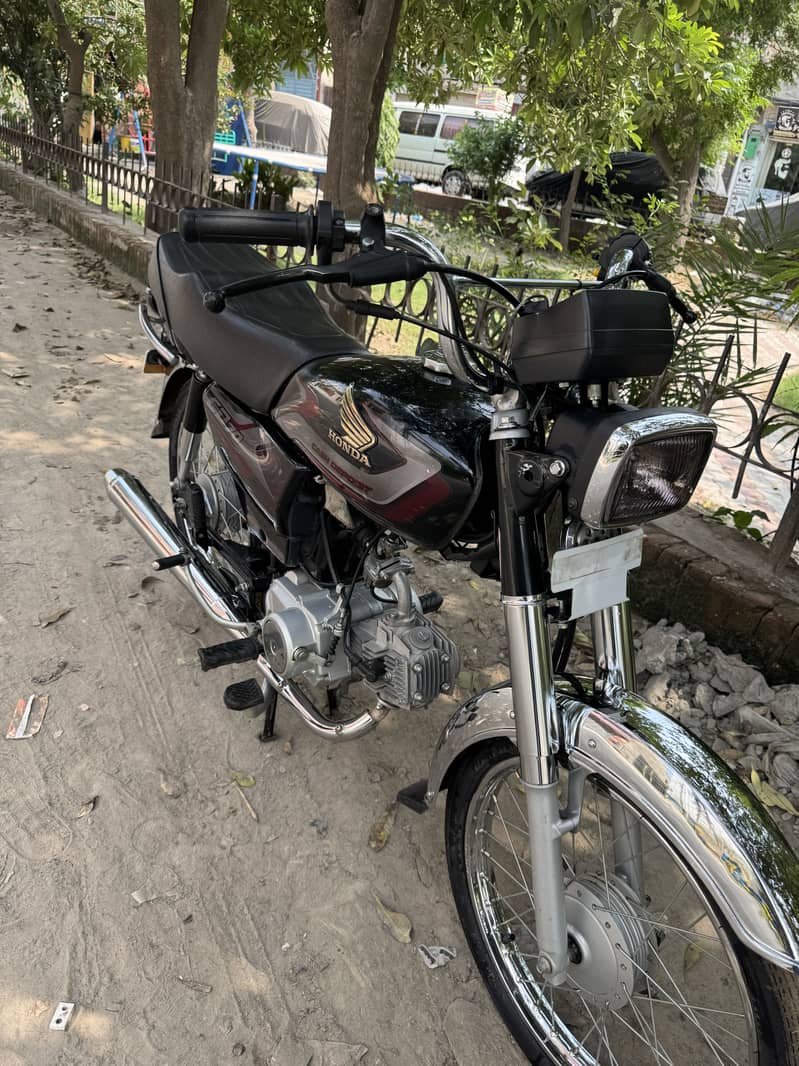 Cd 70 New Condition 4