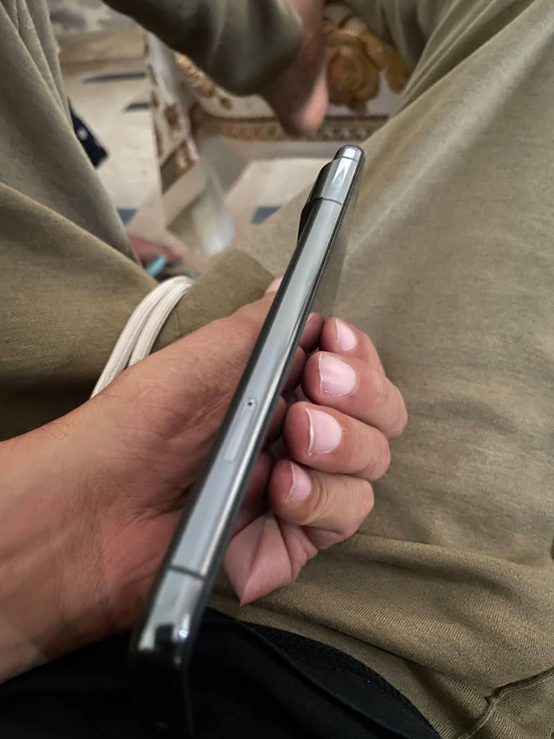 Google Pixel 8 Pro 0