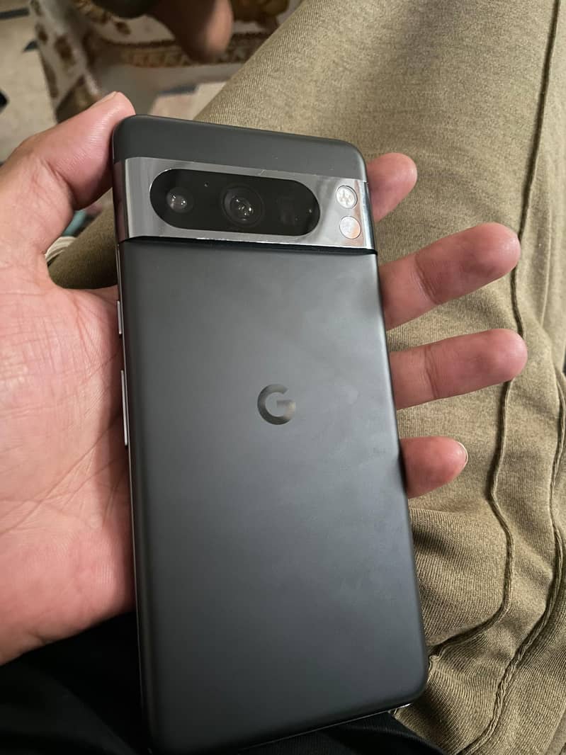 Google Pixel 8 Pro 1
