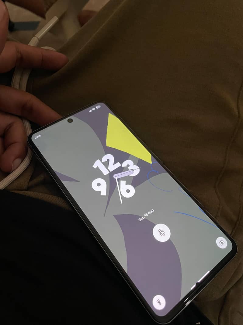 Google Pixel 8 Pro 2