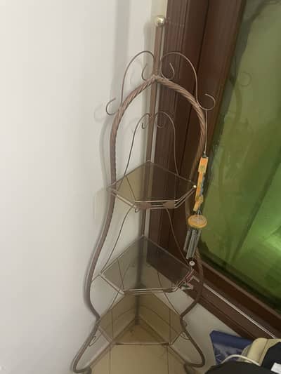 Corner decoration