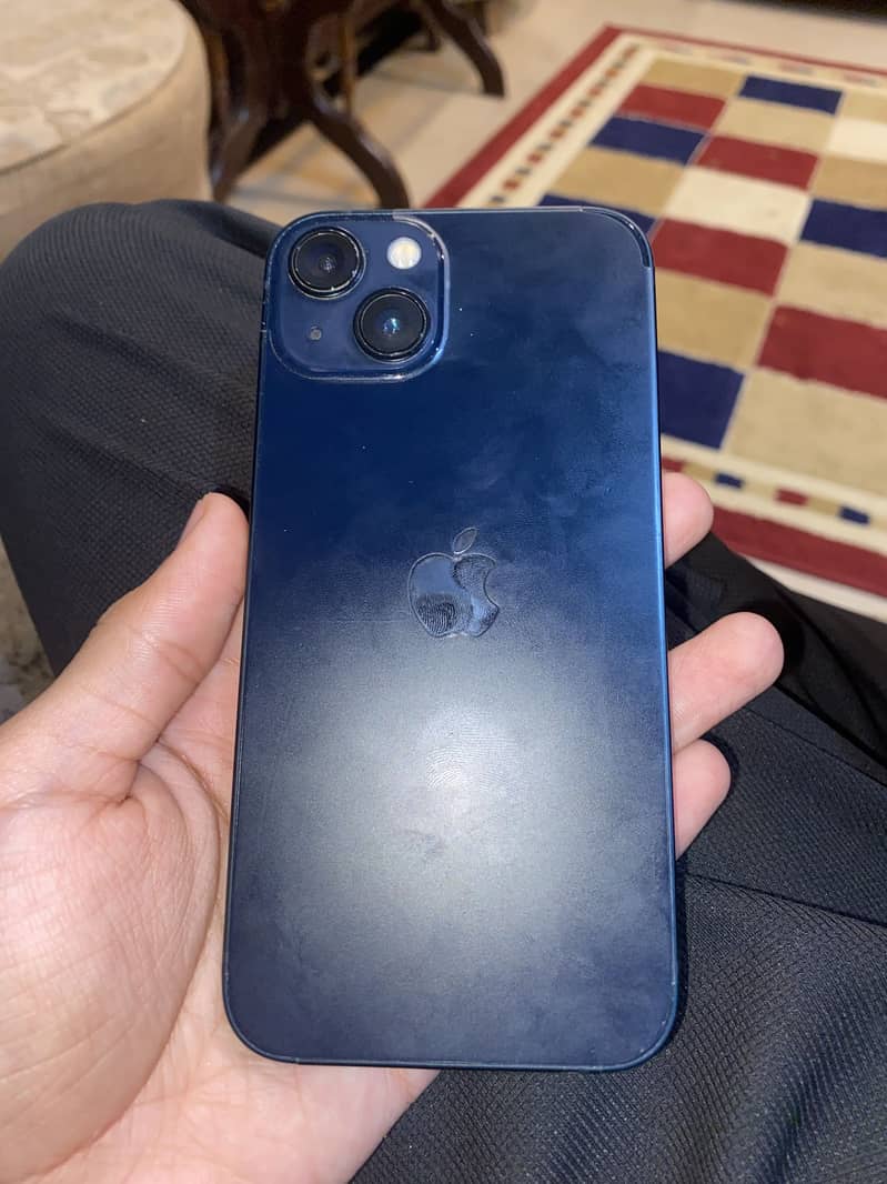 Apple iPhone 13 5