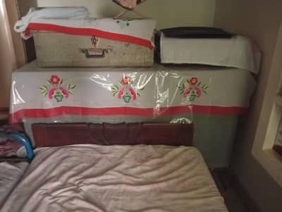 5 feet trunk (patti) quantity "2"