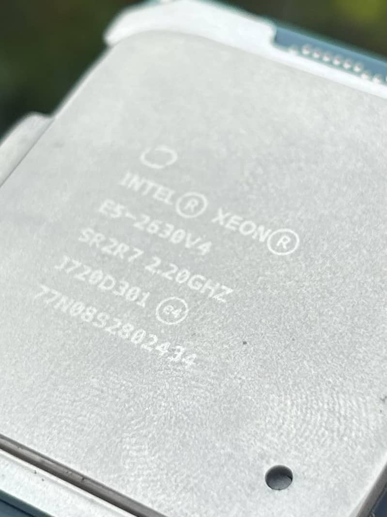 Intel Xeon E5 2630 V4 Processor 2