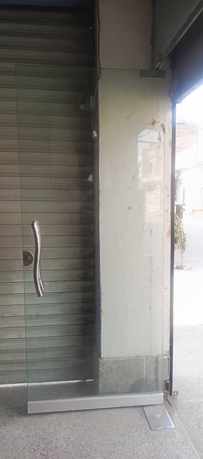 Glass In Okara