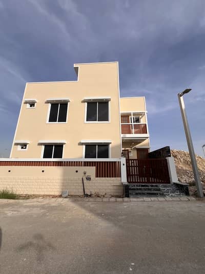 Hot Deal! 120 Sq Yard Greenbelt Facing House Near Entrance Naya Nazimabad
