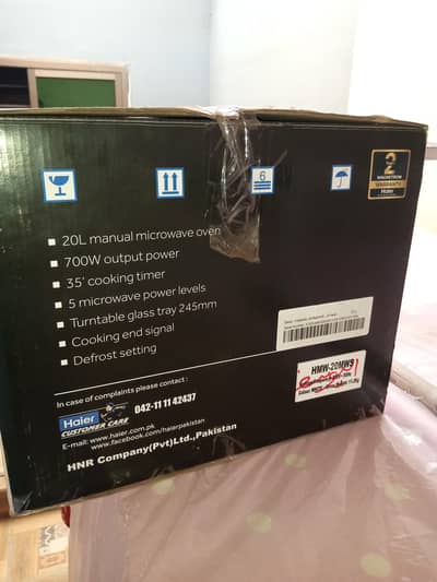 microwave oven