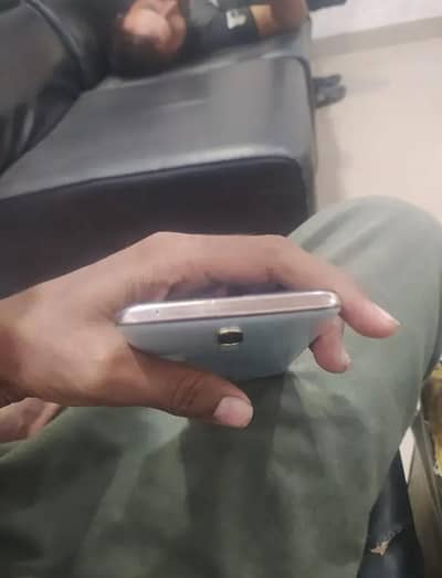 OPPO F11