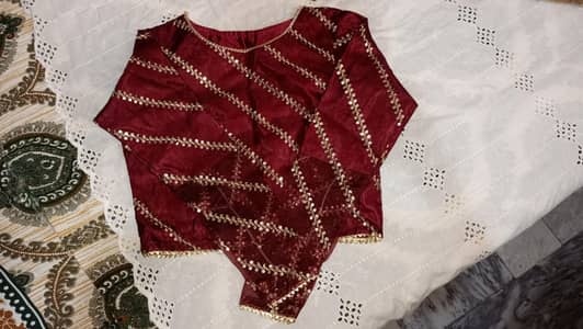 “Lehenga for Sale – Excellent Condition”